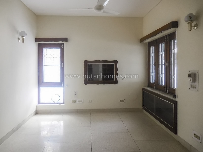 5 BHK House For Rent in Vasant Vihar