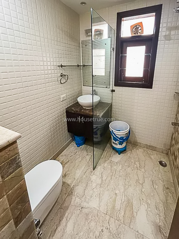 3 BHK Flat For Rent in Greater Kailash Part 1