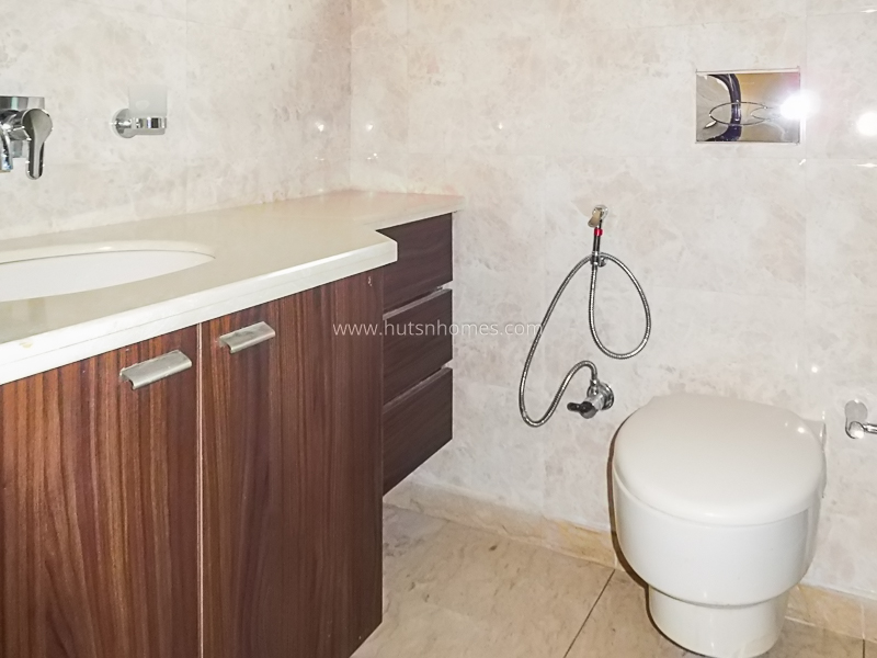 3 BHK Flat For Rent in Greater Kailash Part 2