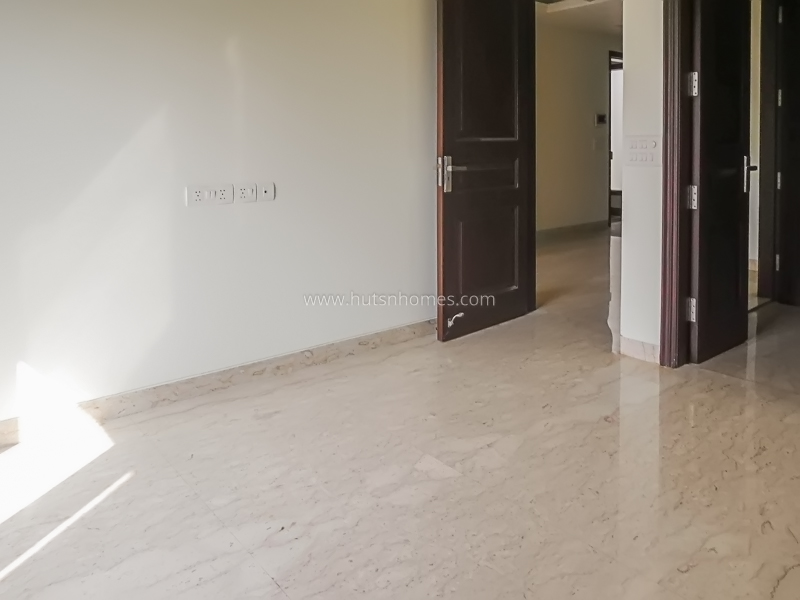 3 BHK Flat For Rent in Greater Kailash Part 2