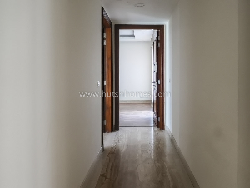 4 BHK Builder Floor For Rent in Vasant Vihar