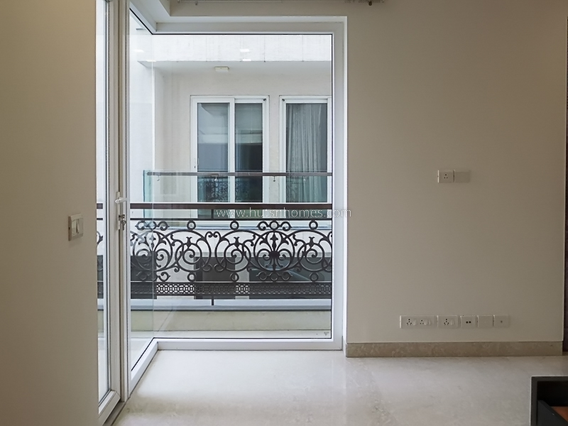 4 BHK Flat For Rent in Vasant Vihar