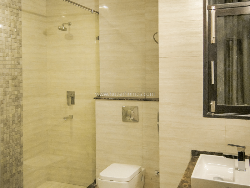 4 BHK Flat For Rent in Greater Kailash Part 2