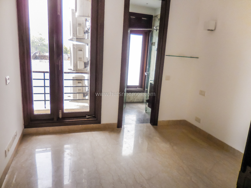 3 BHK Flat For Rent in Anand Niketan