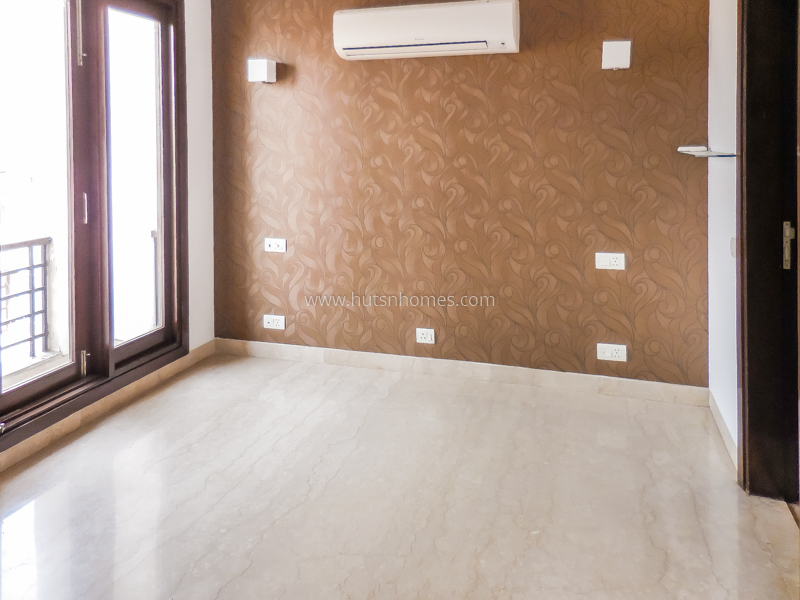 3 BHK Flat For Rent in Anand Niketan