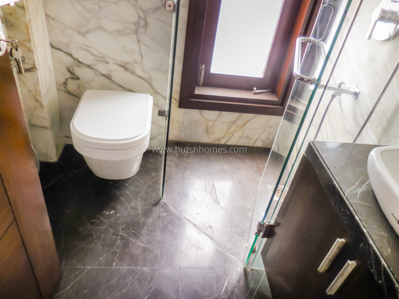 3 BHK Flat For Rent in Anand Niketan