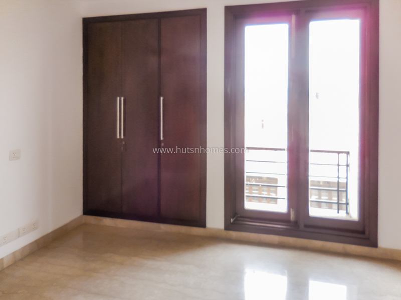 3 BHK Flat For Rent in Anand Niketan