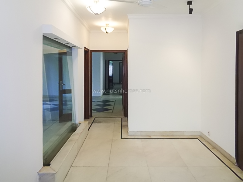 4 BHK Flat For Rent in Greater Kailash Part 2