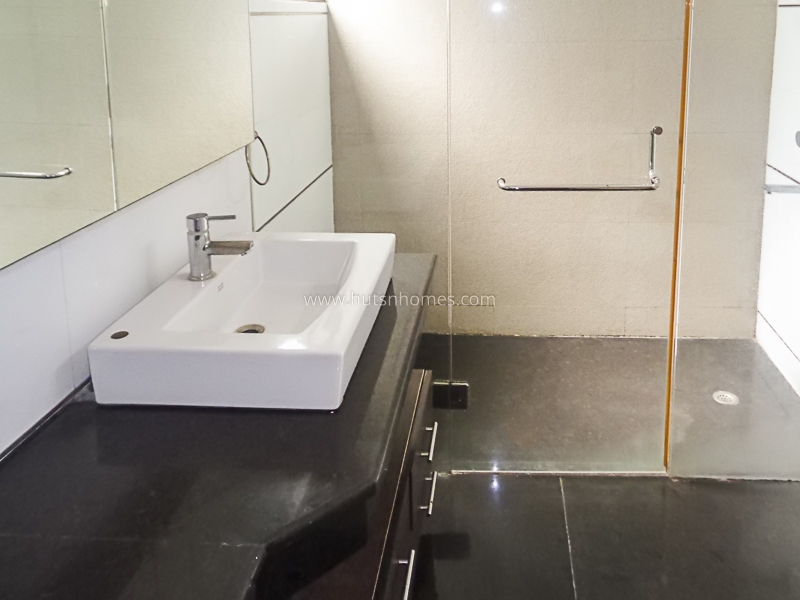 4 BHK Flat For Rent in Greater Kailash Part 2