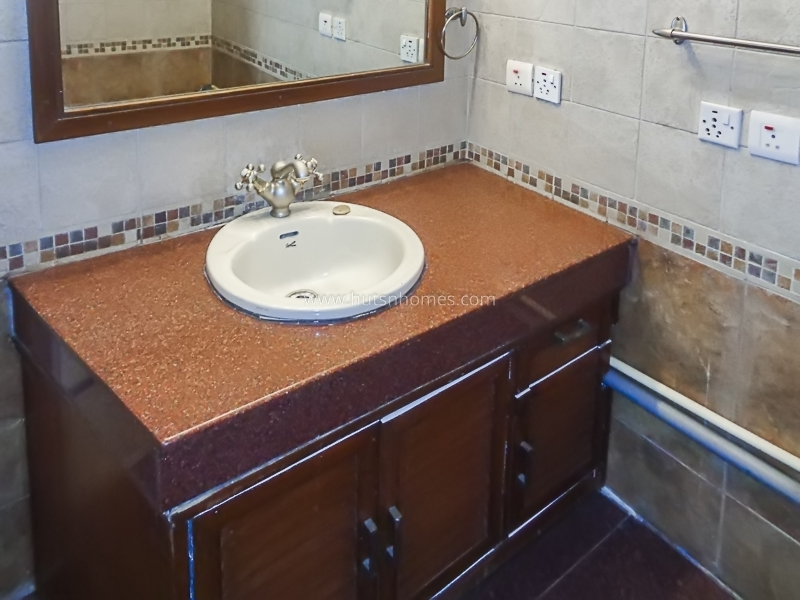 4 BHK Flat For Rent in Greater Kailash Part 2