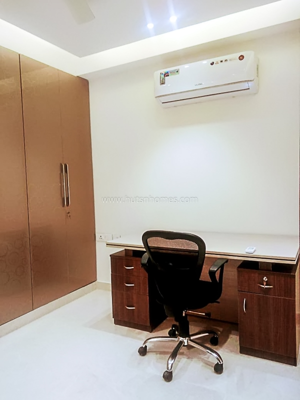 3 BHK Flat For Rent in Anand Niketan