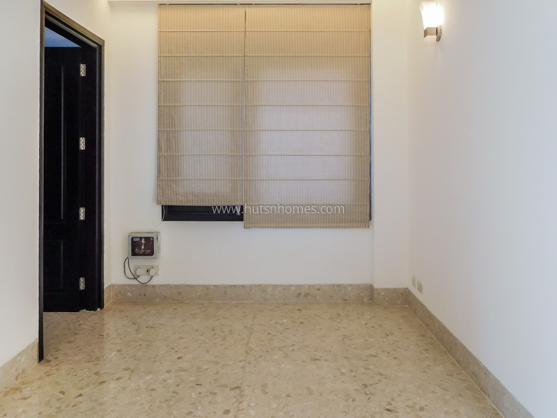 3 BHK Flat For Rent in Vasant Vihar