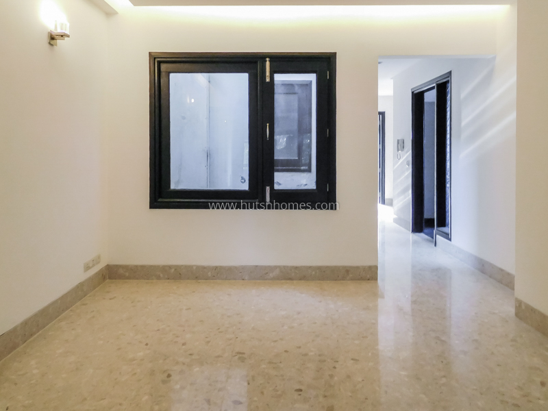 3 BHK Flat For Rent in Vasant Vihar