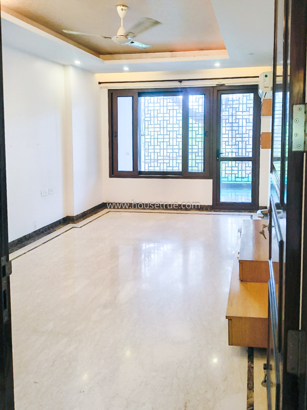 4 BHK Flat For Rent in Greater Kailash Part 2