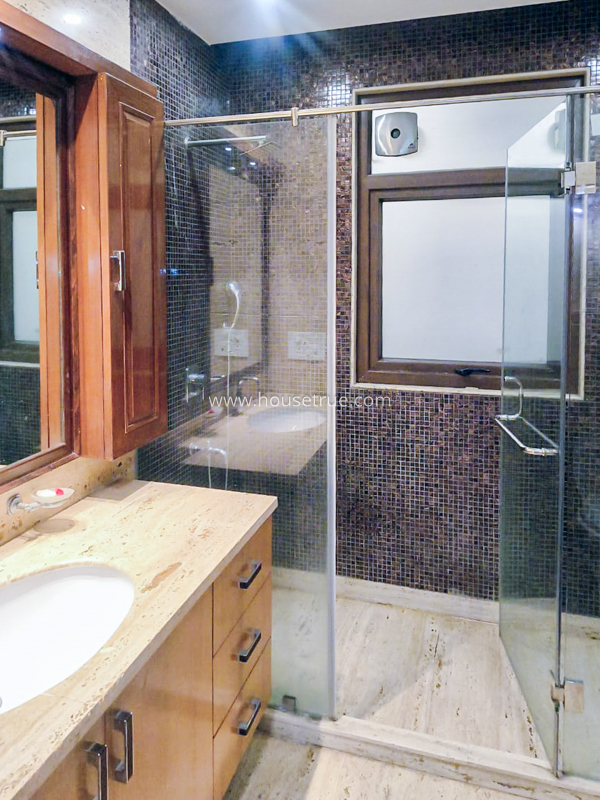 4 BHK Flat For Rent in Greater Kailash Part 2