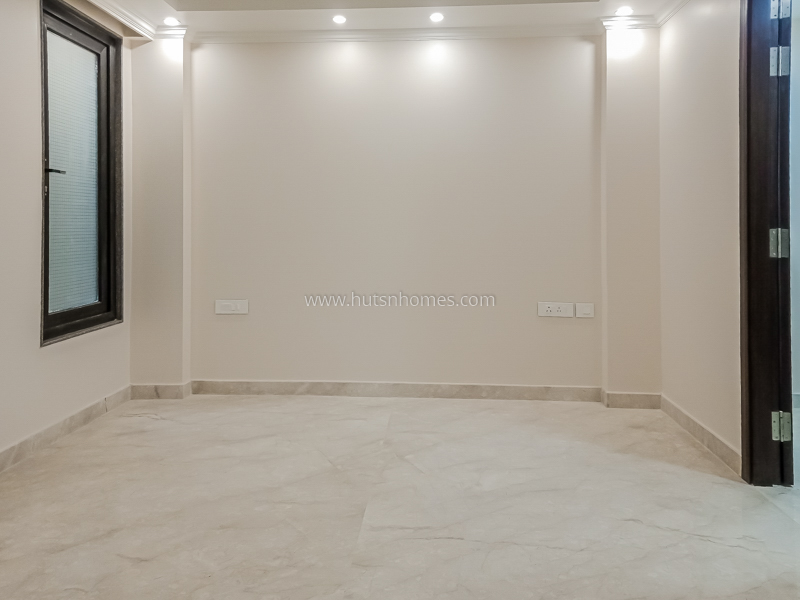 3 BHK Builder Floor For Rent in Anand Niketan
