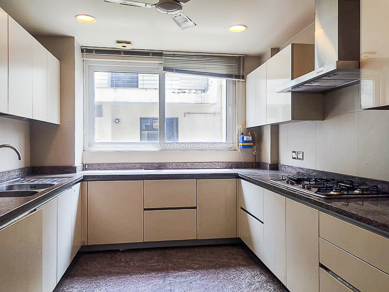 4 BHK Flat For Rent in Vasant Vihar