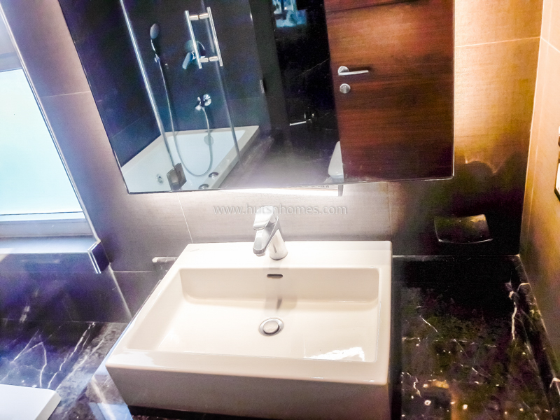 4 BHK Flat For Rent in Vasant Vihar