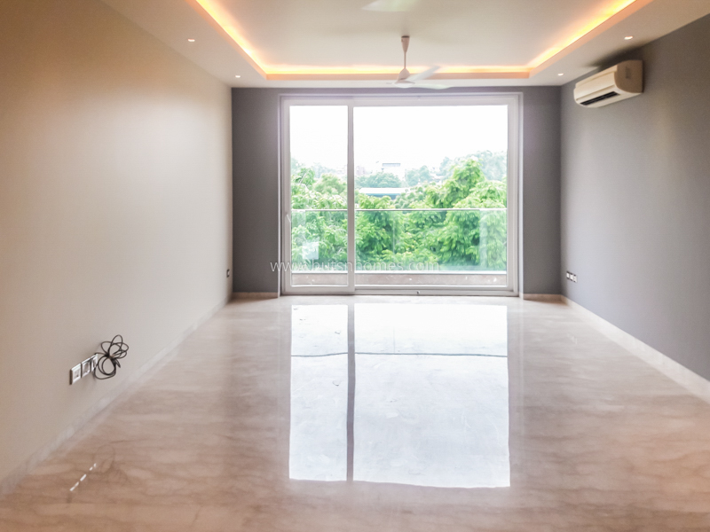 4 BHK Flat For Rent in Vasant Vihar