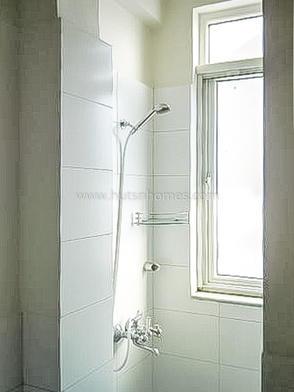 3 BHK Flat For Rent in Vasant Vihar