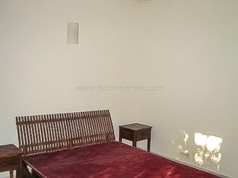 3 BHK Flat For Rent in Vasant Vihar