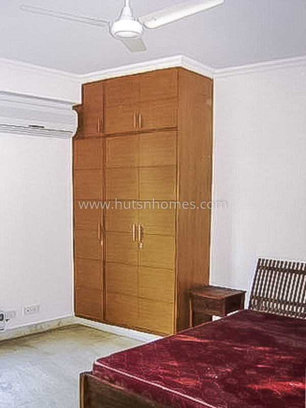 3 BHK Flat For Rent in Vasant Vihar