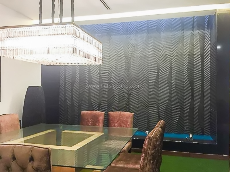 4 BHK Duplex For Rent in Vasant Vihar