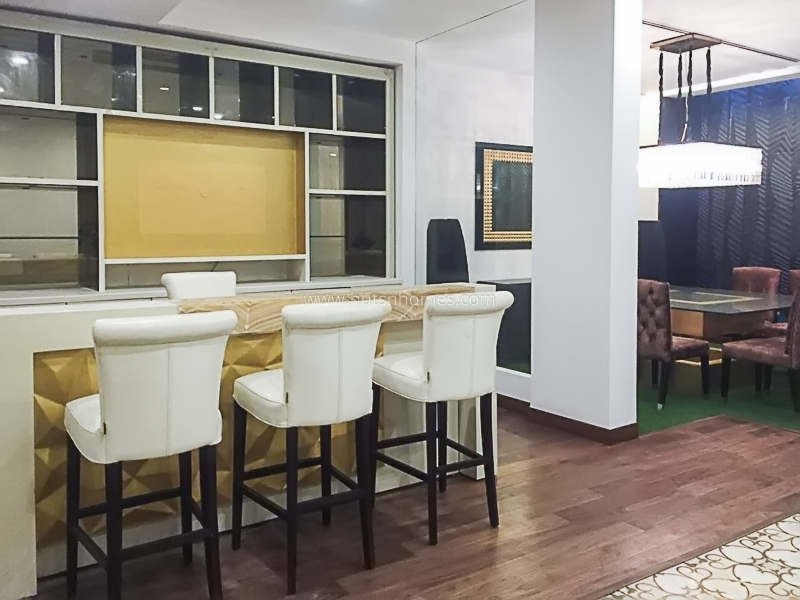 4 BHK Duplex For Rent in Vasant Vihar