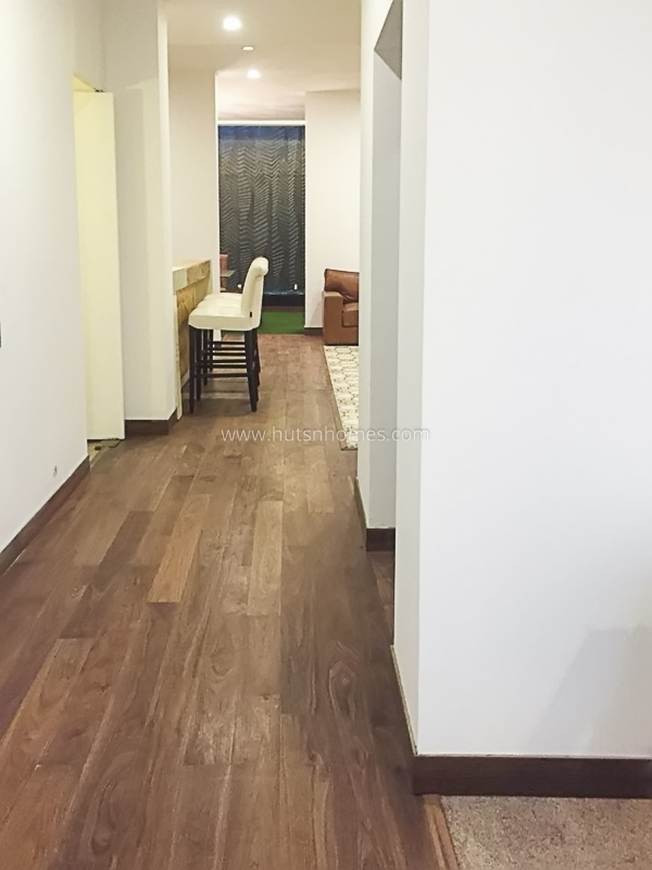 4 BHK Duplex For Rent in Vasant Vihar