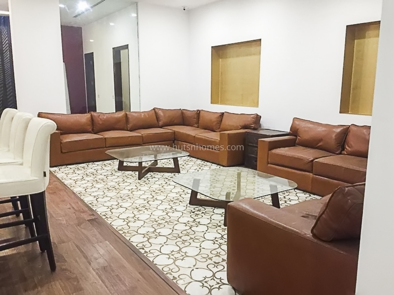 4 BHK Duplex For Rent in Vasant Vihar