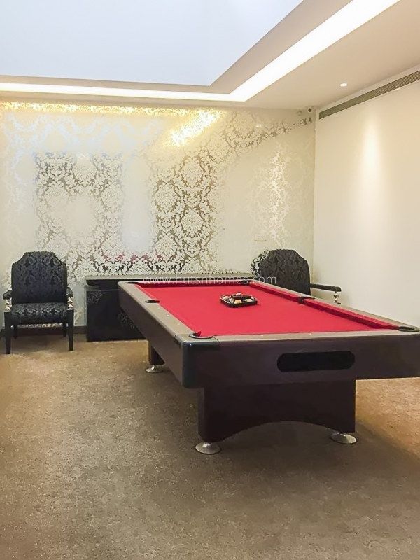 4 BHK Duplex For Rent in Vasant Vihar