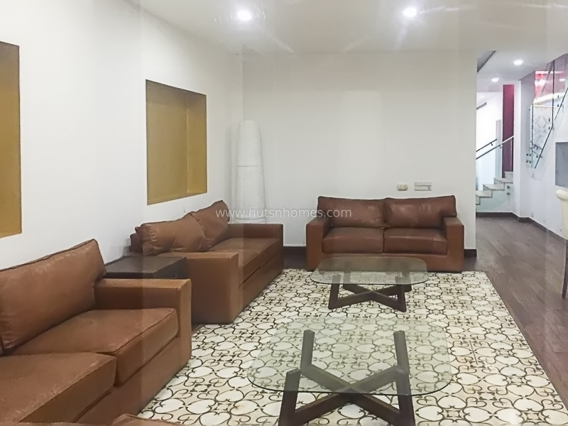 4 BHK Duplex For Rent in Vasant Vihar