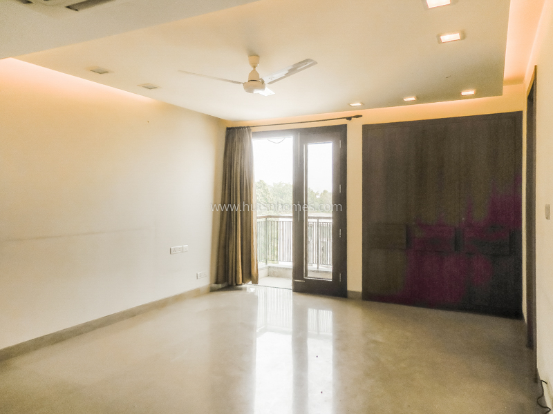 4 BHK Flat For Rent in Vasant Vihar
