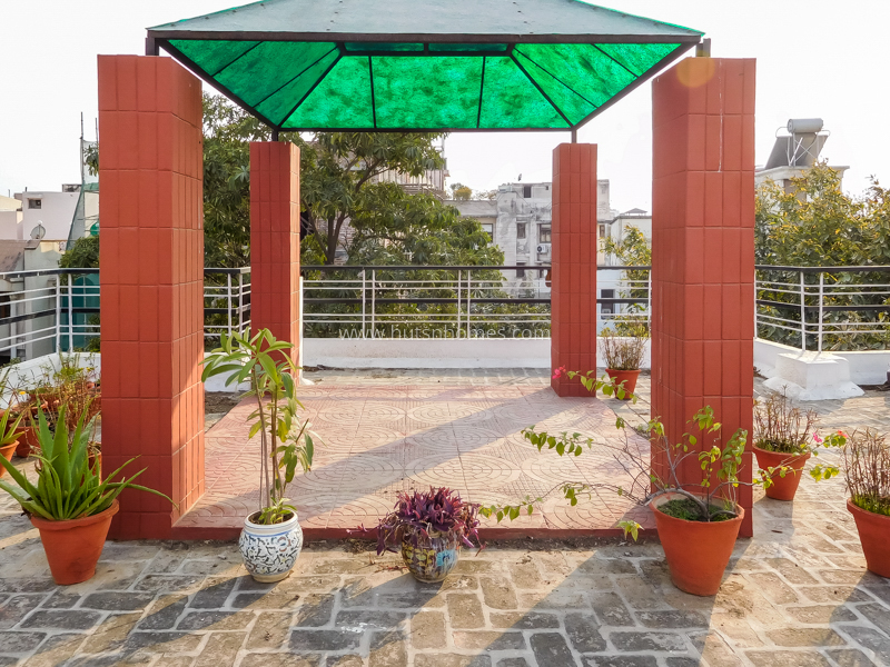 4 BHK Flat For Rent in Vasant Vihar