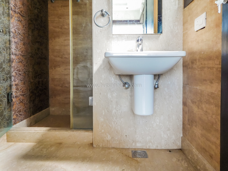 4 BHK Builder Floor For Rent in Vasant Vihar