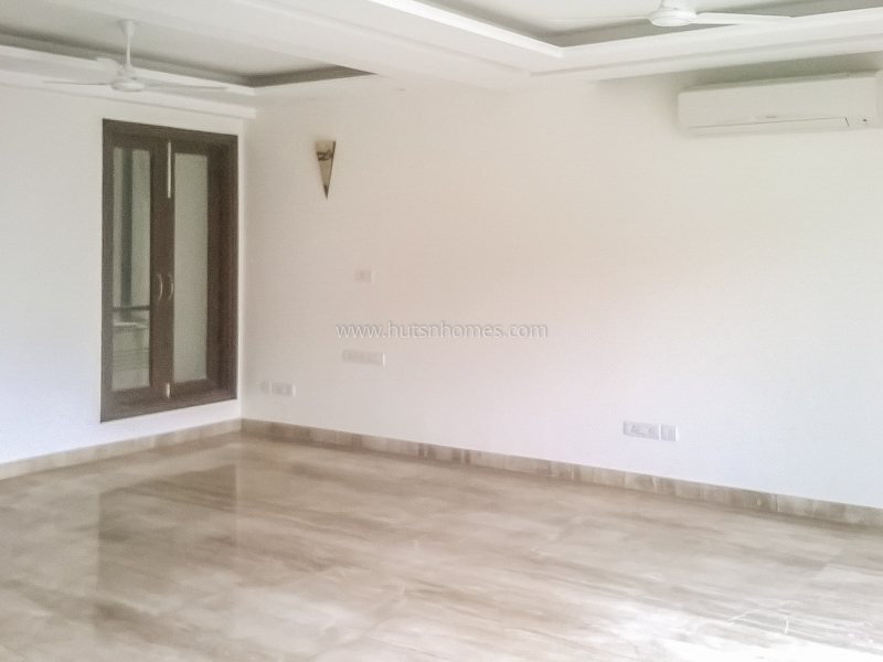 4 BHK Duplex For Rent in Green Park