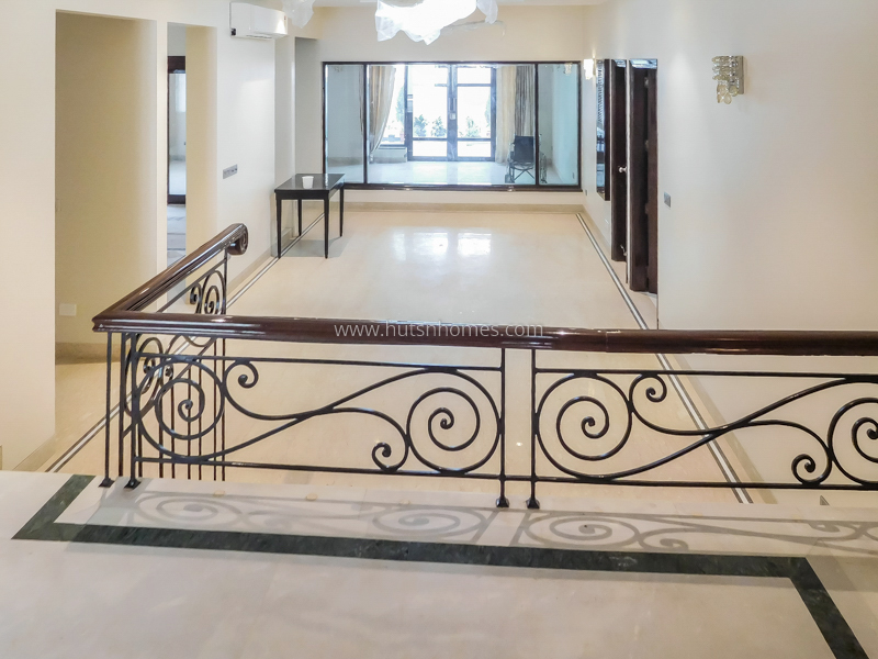 8 BHK House For Rent in Vasant Vihar