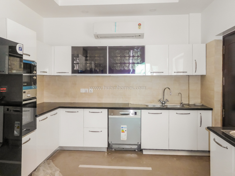 8 BHK House For Rent in Vasant Vihar