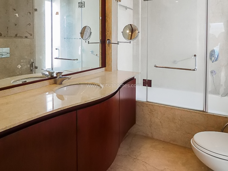 3 BHK Flat For Rent in Vasant Vihar
