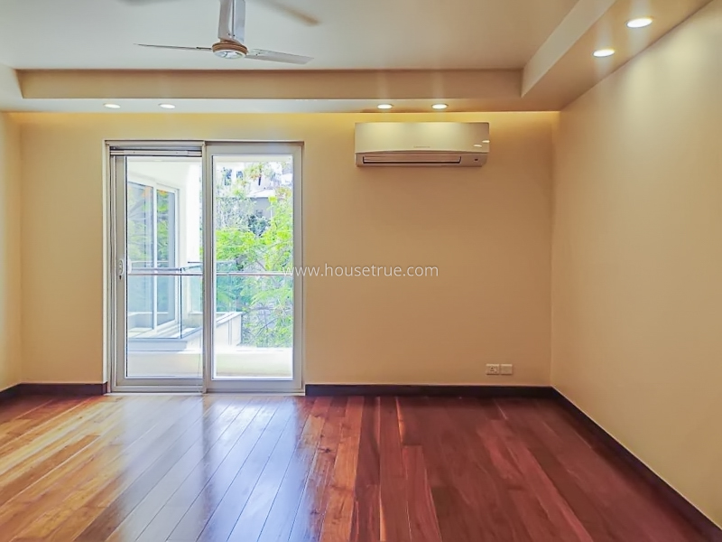 4 BHK Flat For Rent in Vasant Vihar