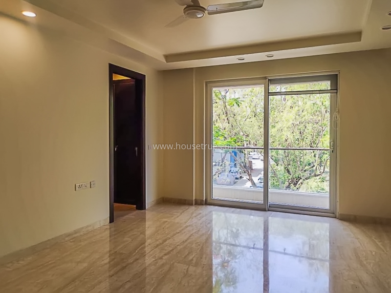 4 BHK Flat For Rent in Vasant Vihar