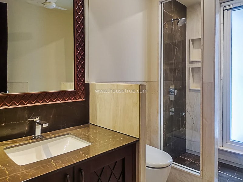4 BHK Flat For Rent in Vasant Vihar