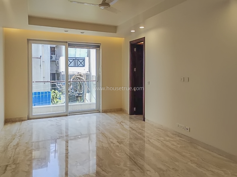 4 BHK Flat For Rent in Vasant Vihar