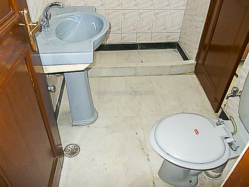 3 BHK Flat For Rent in Anand Niketan