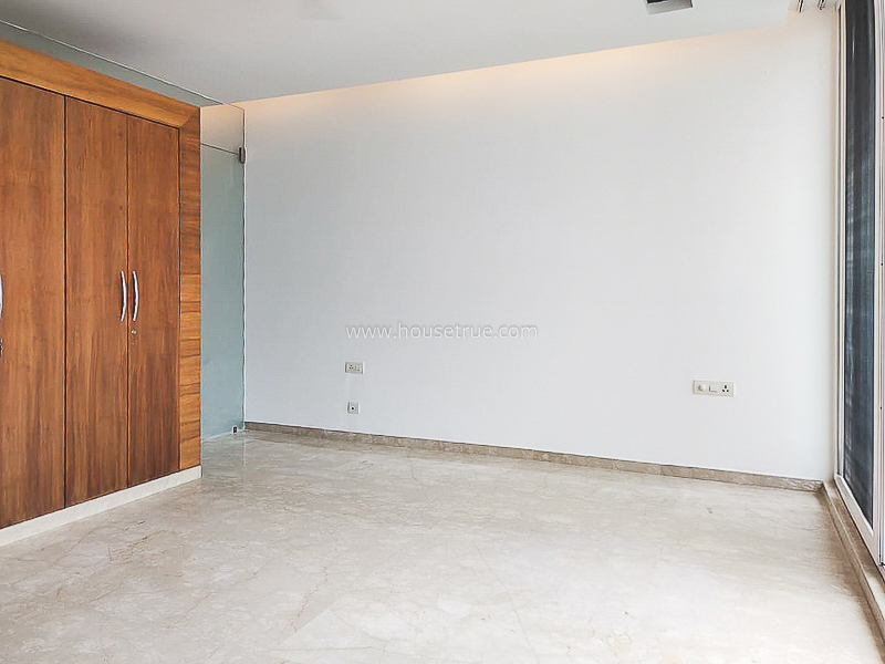4 BHK Flat For Rent in Vasant Vihar