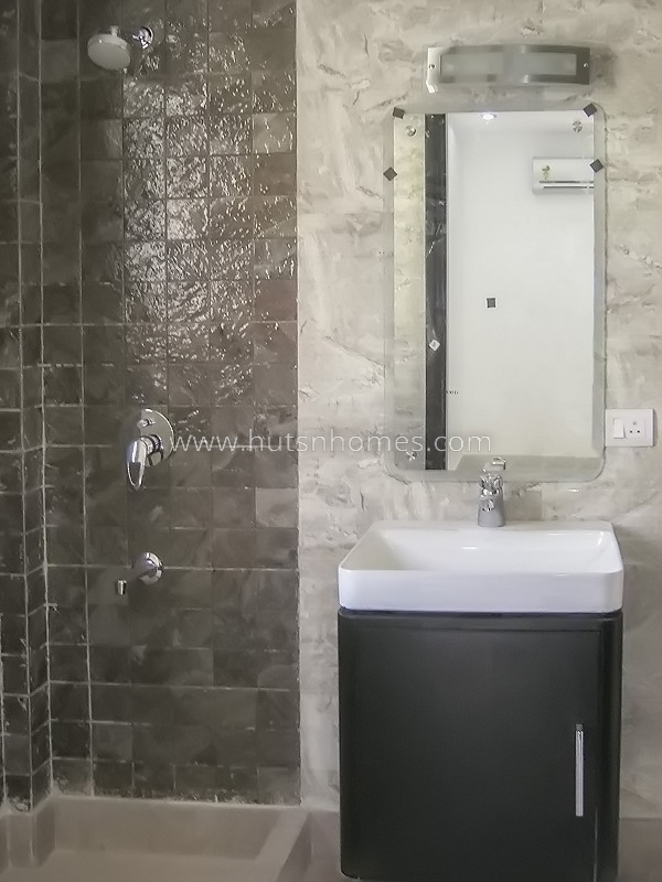 4 BHK Flat For Rent in Greater Kailash Part 3