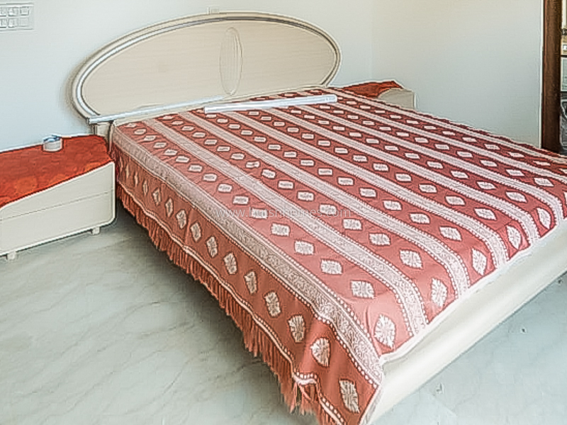 3 BHK Flat For Rent in Chanakyapuri