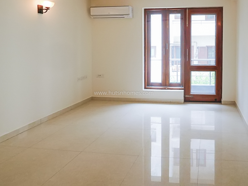 3 BHK Builder Floor For Rent in Chanakyapuri