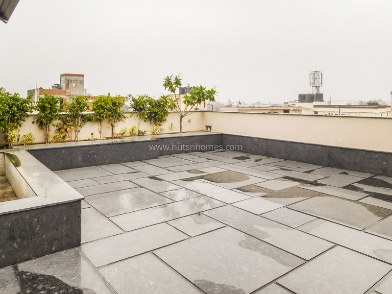 4 BHK Builder Floor For Rent in Vasant Vihar