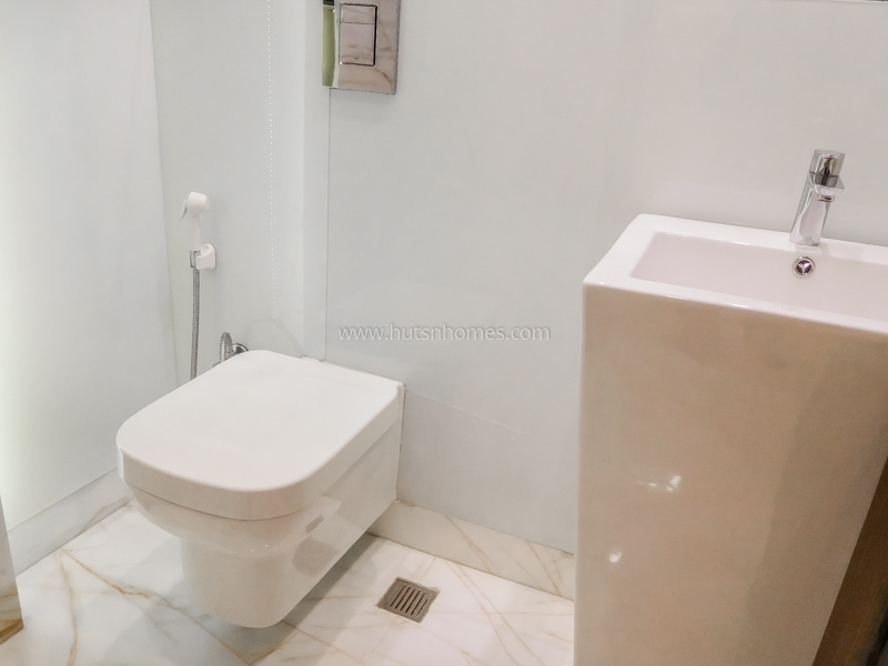 4 BHK Builder Floor For Rent in Vasant Vihar